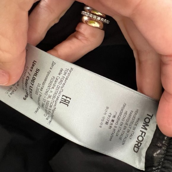 Tom Ford leather black shorts size 42 - Picture 5 of 9